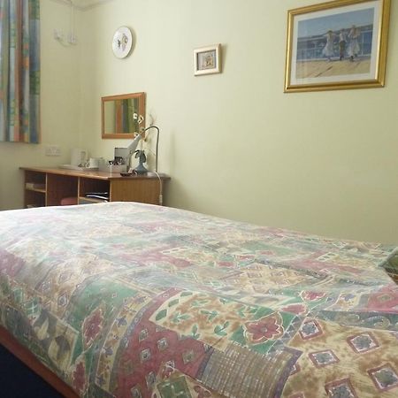 Bridge House B&B チェルトナム エクステリア 写真