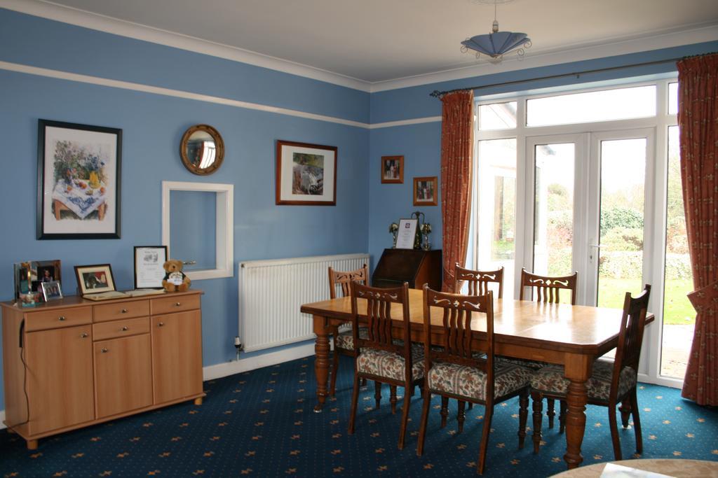 Bridge House B&B チェルトナム エクステリア 写真