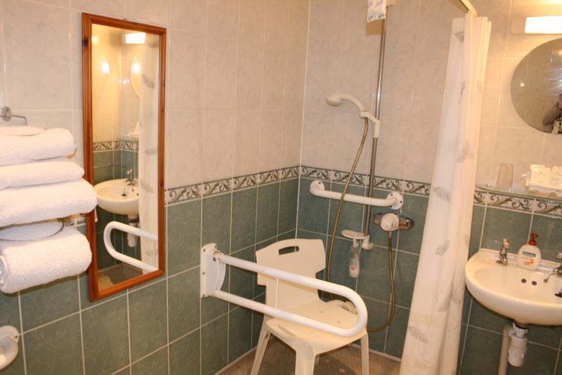 Bridge House B&B チェルトナム エクステリア 写真